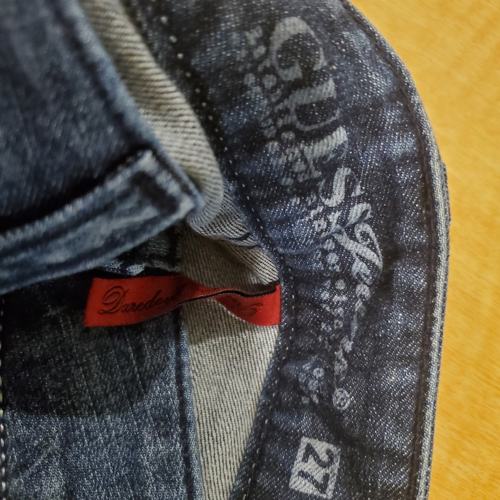 Size 27 guess jeans